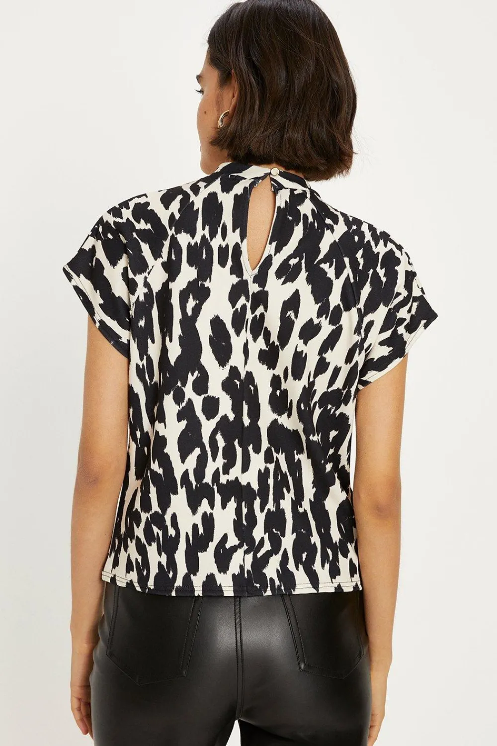 Best Oasis Animal Scuba Crepe Twist Neck Top Mono