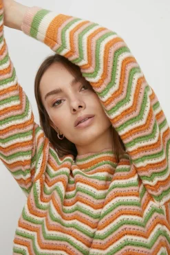 Discount Oasis Cosy Zigzag Stripe Crew Neck Jumper Multi