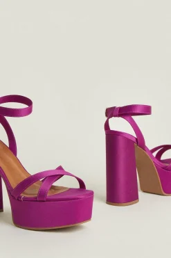 Fashion Oasis Cross Over Strap Platform Magenta