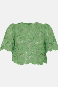 Discount Oasis Detailed Lace Jewel Button Top Green