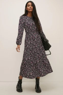 Hot Oasis Ditsy Floral Textured Tiered Midi Dress Multi