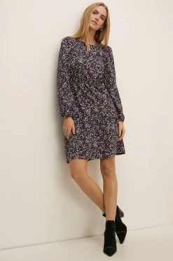 Hot Oasis Ditsy Floral Textured Tiered Dress Multi