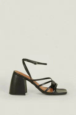 Hot Oasis Flared Heel Sandals Tan