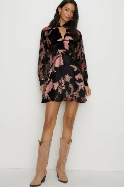 Online Oasis Floral Devore High Neck Skater Dress Black