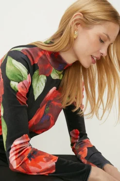 Outlet Oasis Floral Printed Velvet Funnel Neck Top Black