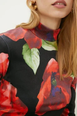 Outlet Oasis Floral Printed Velvet Funnel Neck Top Black
