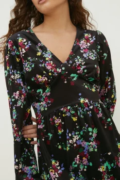 Fashion Oasis Floral Velvet Empire Seam Mini Dress Black