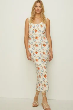 Outlet Oasis Garland Scoop Neck Maxi Dress Floral