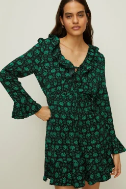 Online Oasis Geo Floral Ruffle Tie Front Skater Dress Green