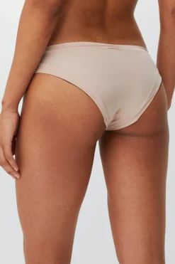 New Oasis Gorgeous Comfort Brazilian Taupe