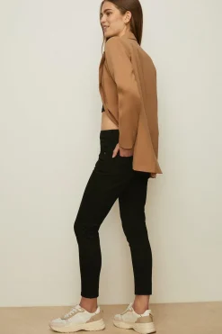 Discount Oasis Grace Skinny Capri Jean Black