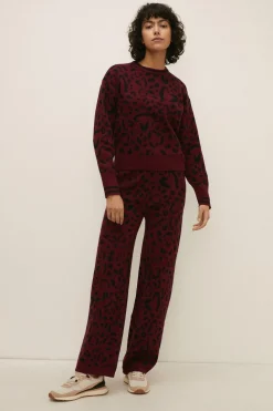 Online Oasis Heart Animal Knitted Set Wine