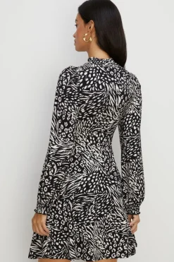 Discount Oasis Jersey Animal Shirred Neck And Cuff Mini Mono