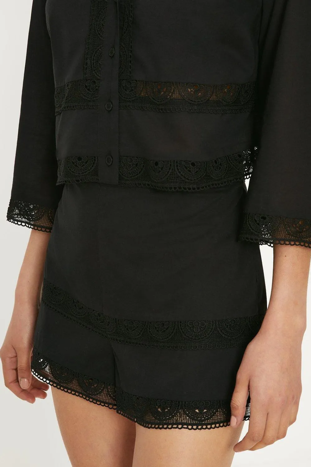 Best Oasis Lace Insert Cotton Shorts Black