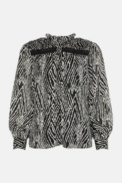 Outlet Oasis Lace Trim Dobby Chiffon Animal Print Blouse Mono