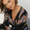 Outlet Oasis Lace Trim V Neck Diagonal Floral Tea Blouse Black