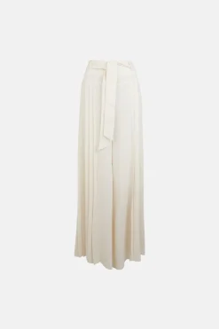 Discount Oasis Laura Whitmore Skinny Flare Jean Pale Wash