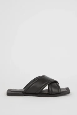 New Oasis Leather Padded Cross Over Sandal Black