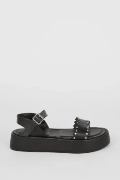 Hot Oasis Leather Scallop Flatform Sandals Black