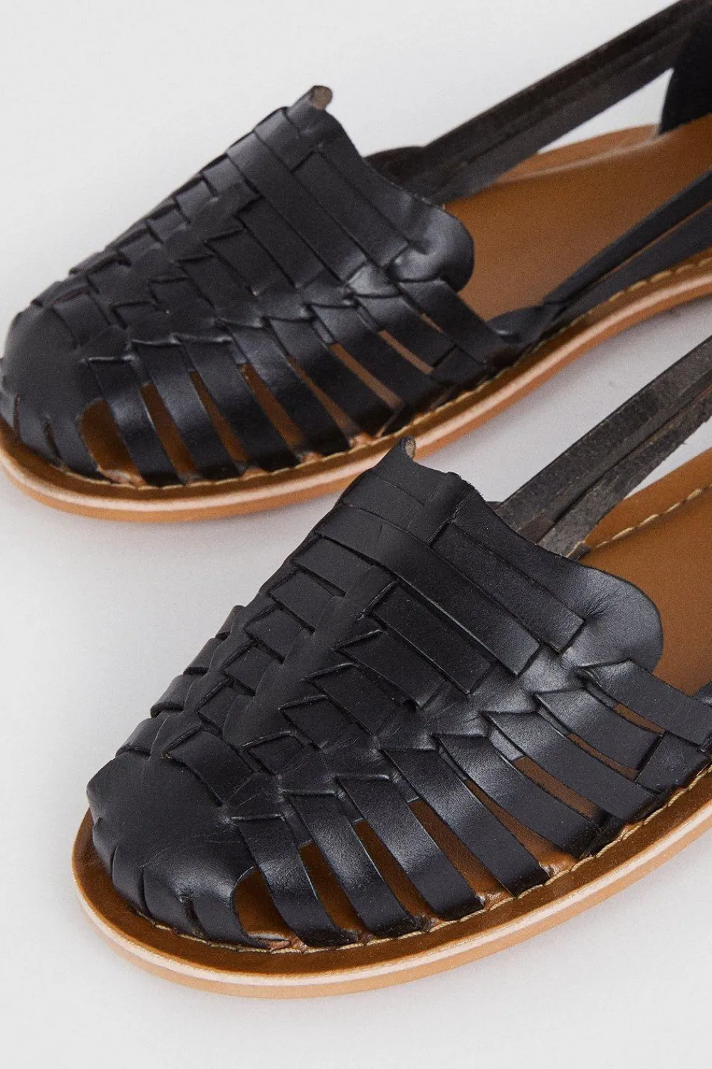 Sale Oasis Leather Woven Flat Sandals Black