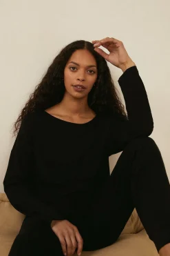Discount Oasis Lounge Batwing Top Black