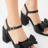 Discount Oasis Metallic Bow Block Heel Sandals Gold