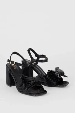 Discount Oasis Metallic Bow Block Heel Sandals Gold