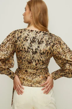 Best Oasis Metallic Wrap Top Animal