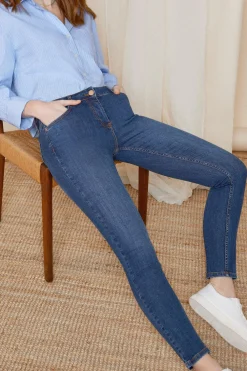 Outlet Oasis Petite Cherry Organic Sculpting Slim Leg Jean Washed Blue