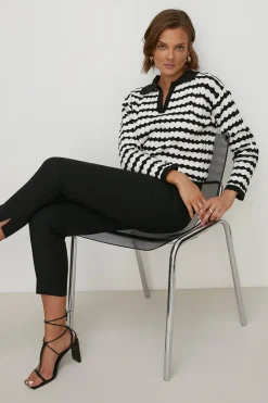 Clearance Oasis Petite Cotton Sateen Zip Side Crop Trouser Black