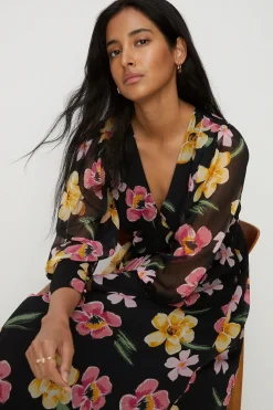 Fashion Oasis Petite Floral Print Chiffon Midi Dress Black