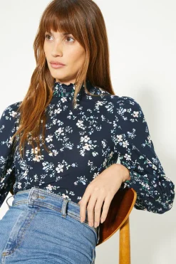 Clearance Oasis Petite Floral Soft Touch Shirred Cuff And Neck Top Multi