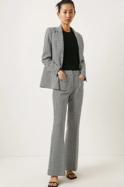 Hot Oasis Petite Geo Jacquard Blazer Mono