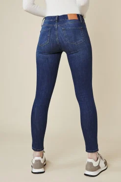 Hot Oasis Petite Jade Organic Mid Rise Skinny Jean White