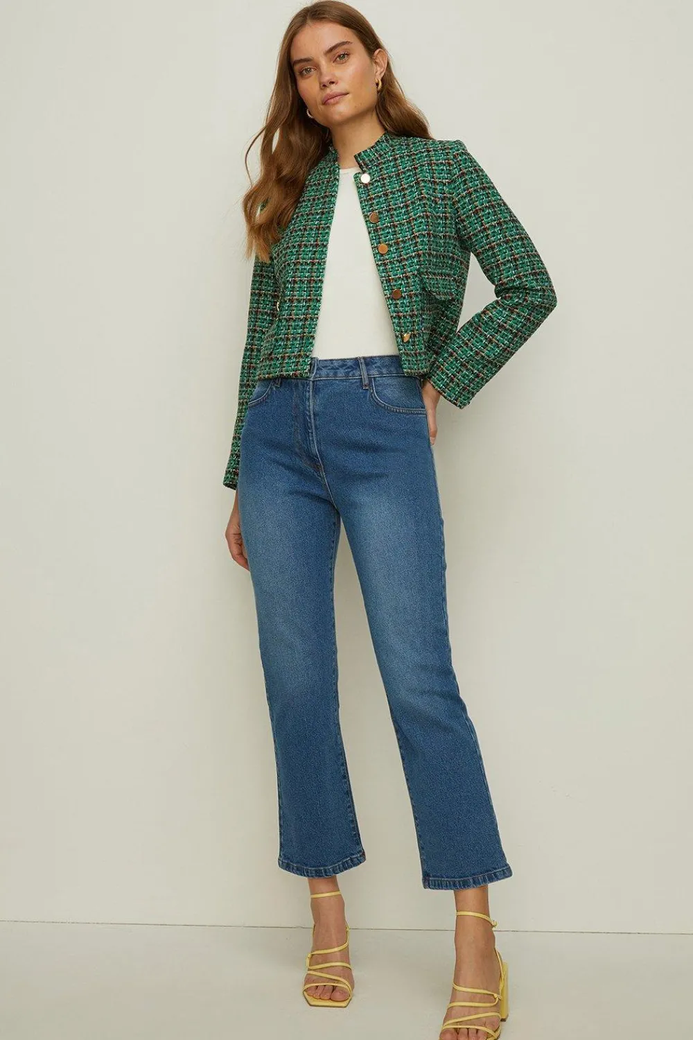 Best Oasis Petite Josie Kick Flare Jean Mid Wash