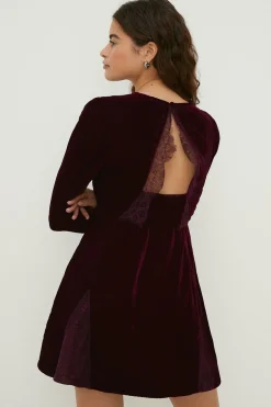 Outlet Oasis Petite Lace Mix Velvet Skater Dress Wine