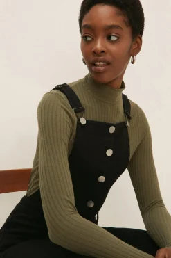 Outlet Oasis Petite Lily Dungaree Black