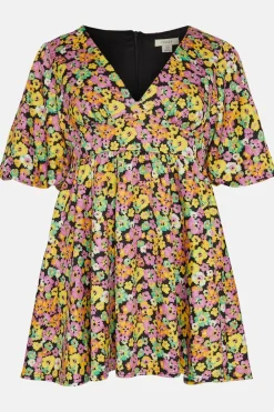 Outlet Oasis Plus Size Ditsy Floral Scuba Skater Dress Multi