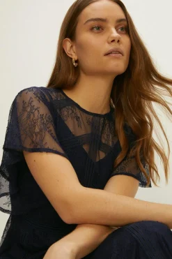 Best Oasis Premium Delicate Lace Maxi Dress Navy