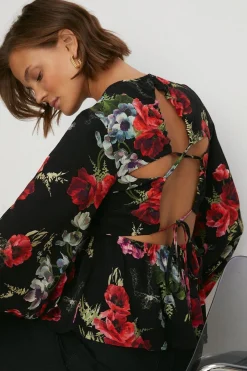 New Oasis Pretty Red Floral Tie Back Detail Top Black