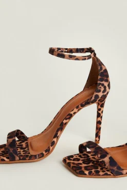 Fashion Oasis Print Heeled Sandal Leopard