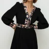 Outlet Oasis Printed Crepe Trim Skater Dress Black