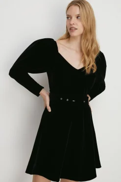 Hot Oasis Puff Sleeve Velvet Belted Skater Dress Black
