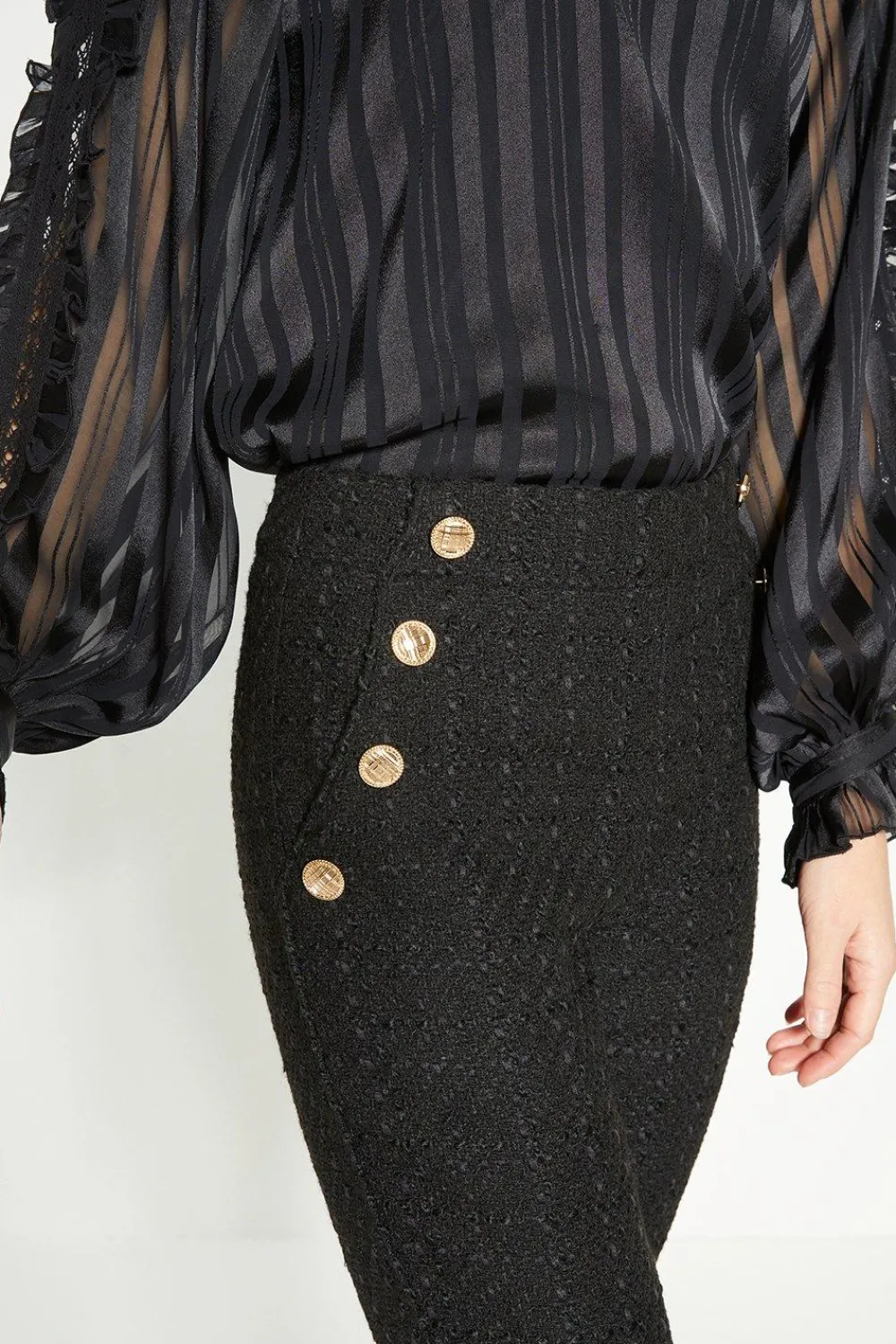 Discount Oasis Rachel Stevens Wide Leg Button Detail Tweed Trouser Black
