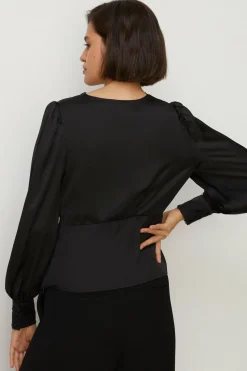 Discount Oasis Satin Lace Trim Button Front Tea Top Black
