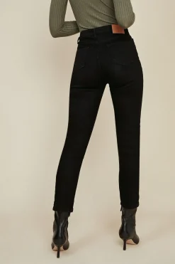Online Oasis Short Organic Authentic Mom Jean Black
