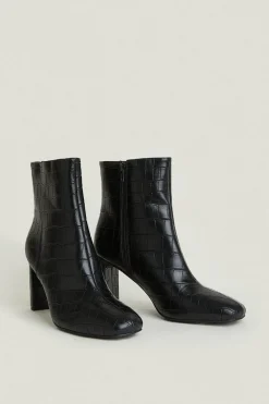 Best Oasis Smart Ankle Boots Black