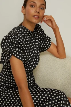 Fashion Oasis Spot Ruched Puff Sleeve Midi Dress Mono