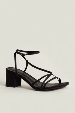 Best Oasis Strappy Block Heeled Sandal Black