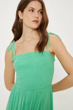 Best Oasis Strappy Crinkle Shirred Maxi Dress Green